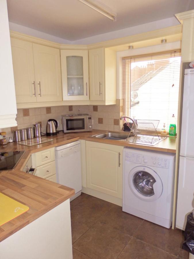 Excellent Location - City Centre - Parking - 4 Beds -2 Bedrooms Belfast Dış mekan fotoğraf