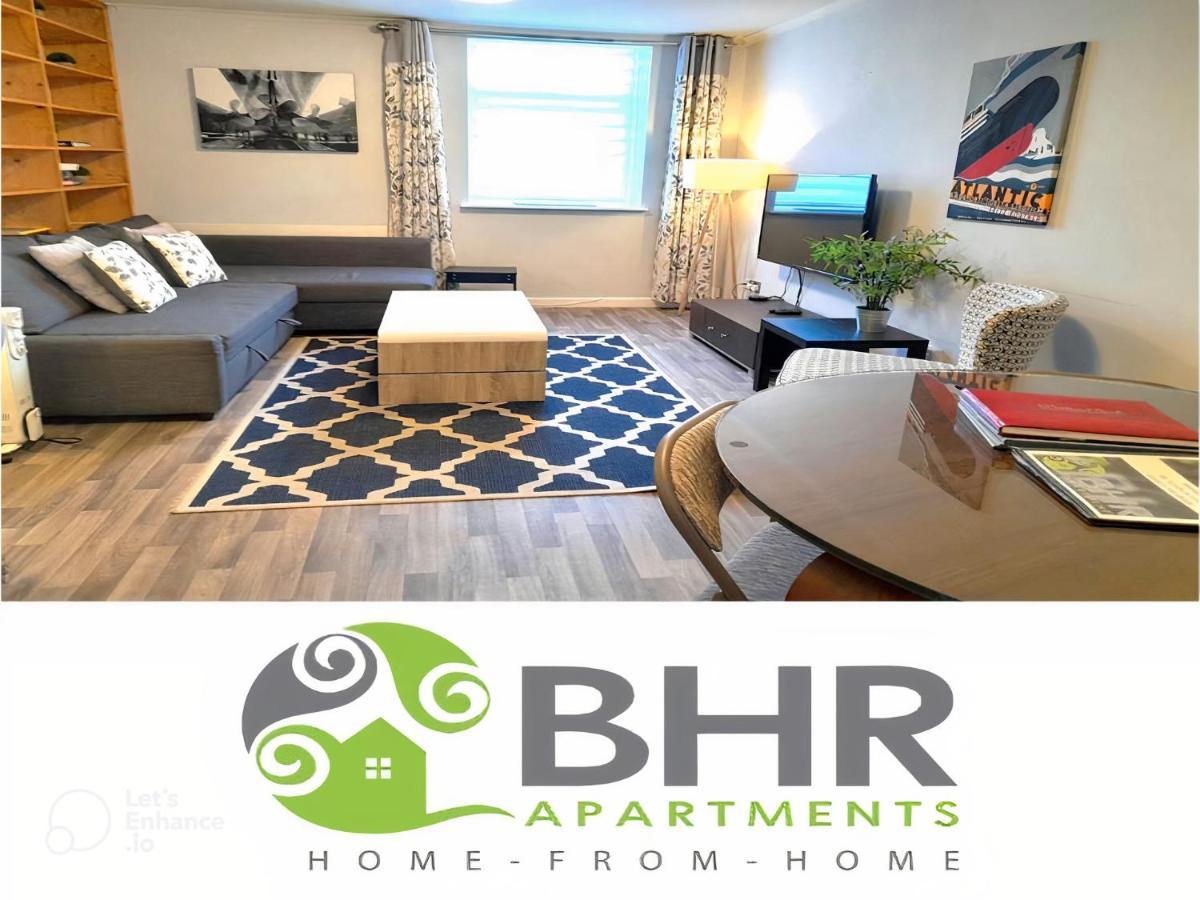 Excellent Location - City Centre - Parking - 4 Beds -2 Bedrooms Belfast Dış mekan fotoğraf