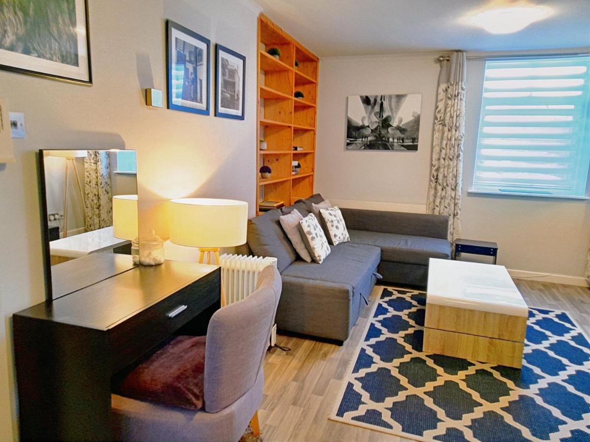 Excellent Location - City Centre - Parking - 4 Beds -2 Bedrooms Belfast Dış mekan fotoğraf