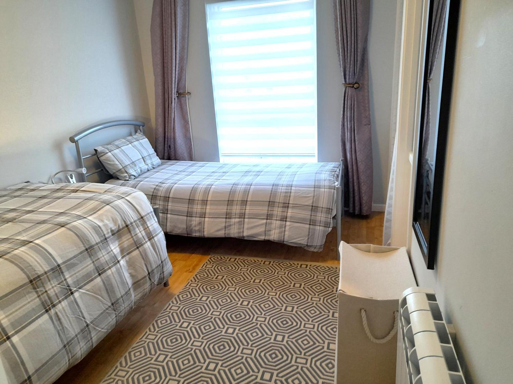 Excellent Location - City Centre - Parking - 4 Beds -2 Bedrooms Belfast Dış mekan fotoğraf